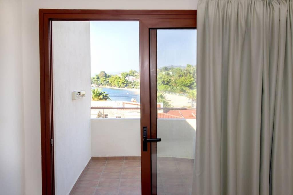 Oliviera Villa ลาโกมานดรา ภายนอก รูปภาพ